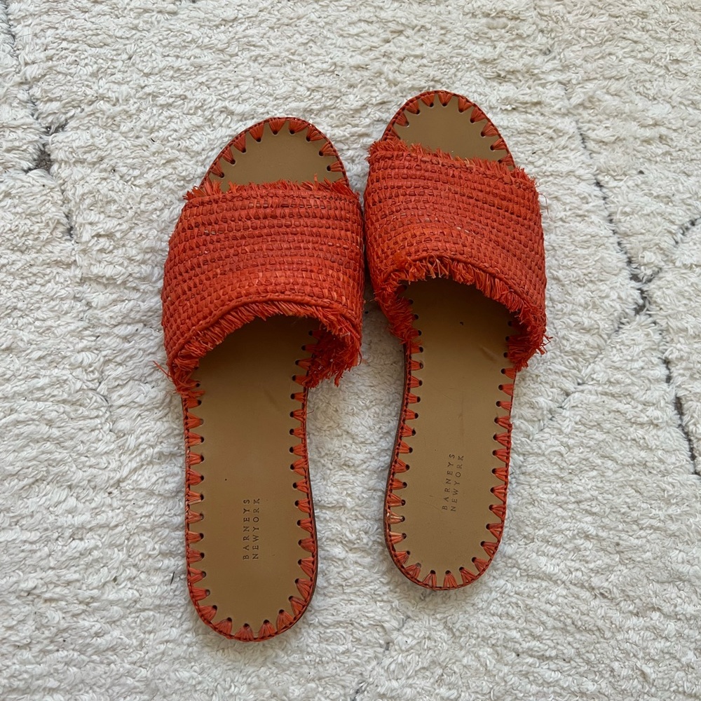 BARNEYS NEW YORK Fringed Raffia Slide Sandals